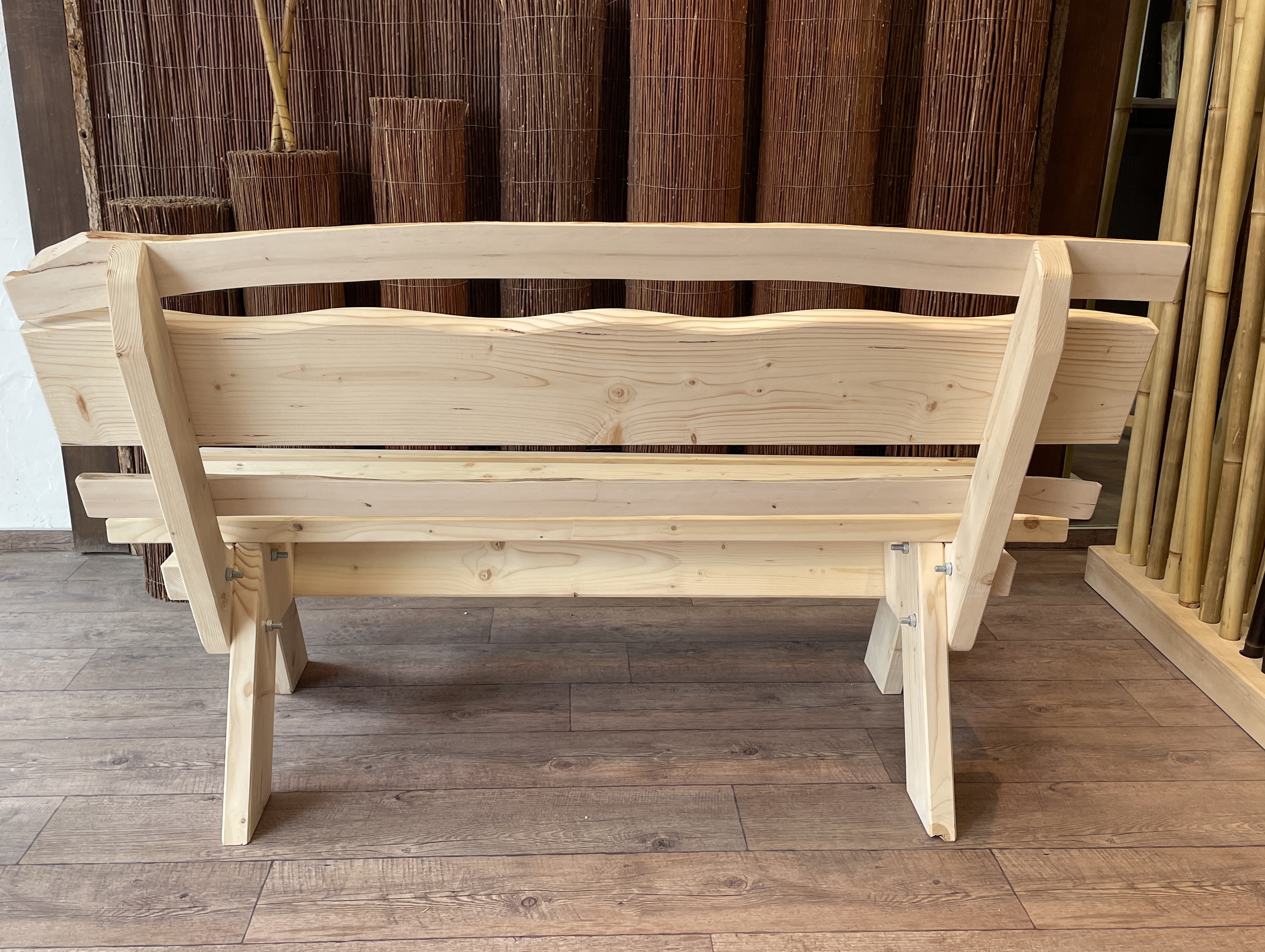 Holzbank 140 cm