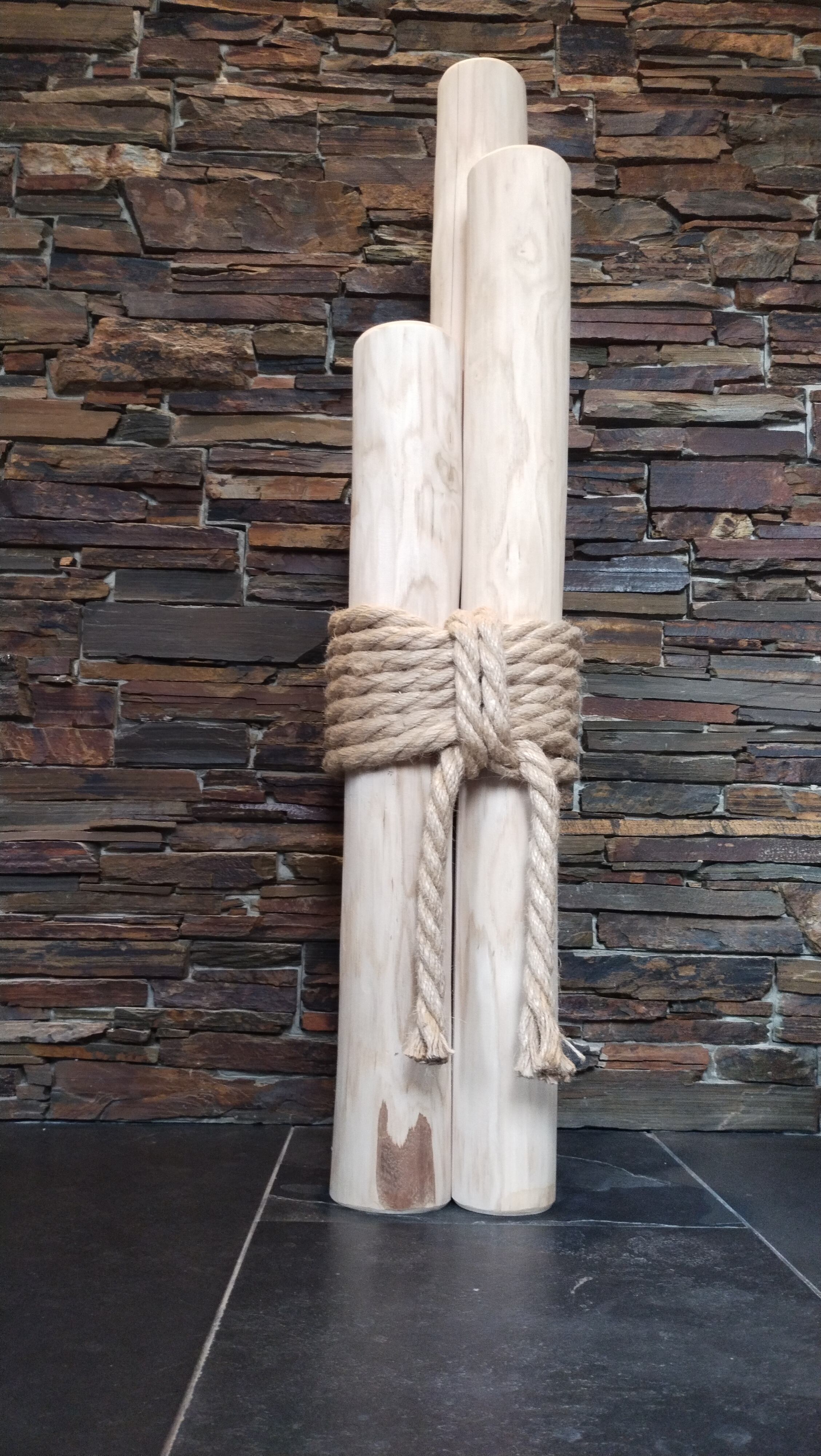 Windlichtsäulen 3er-Set aus Edelkastanienholz 115 cm - Maritime Küstendeko